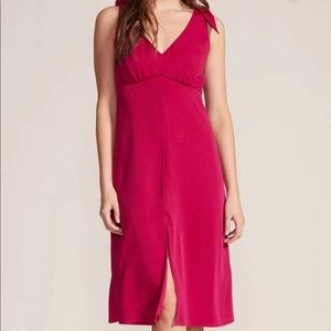 Cupcakes & Cashmere Pink midi dress